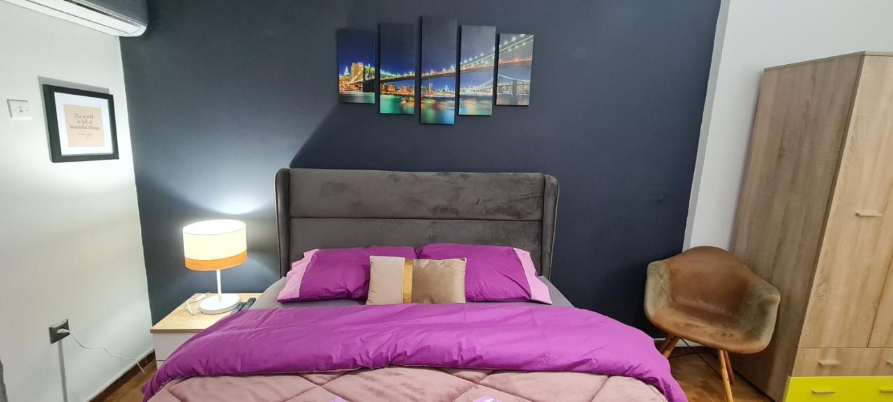 Kv Center Of Apartment Athens