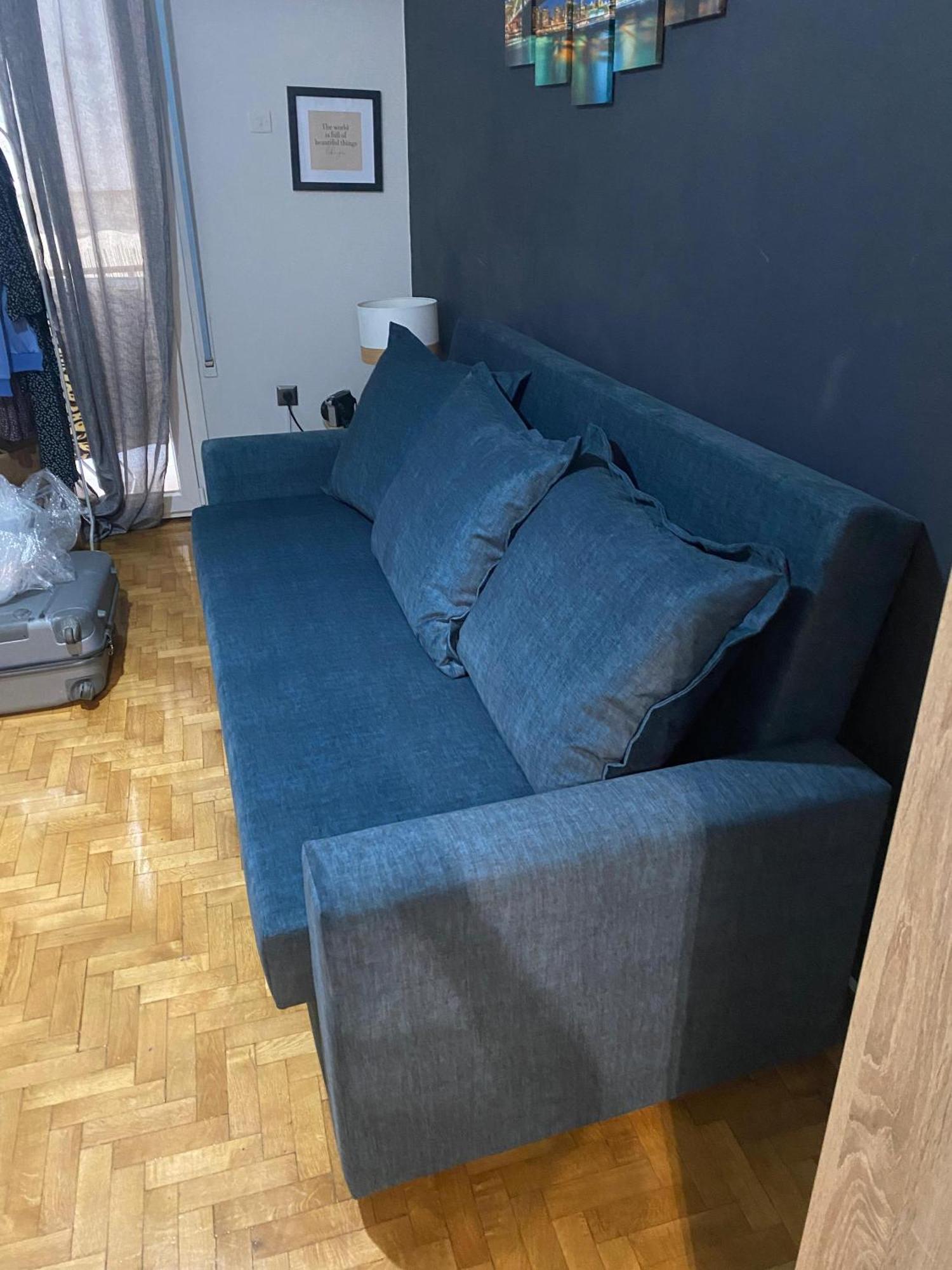 Kv Center Of Apartment *